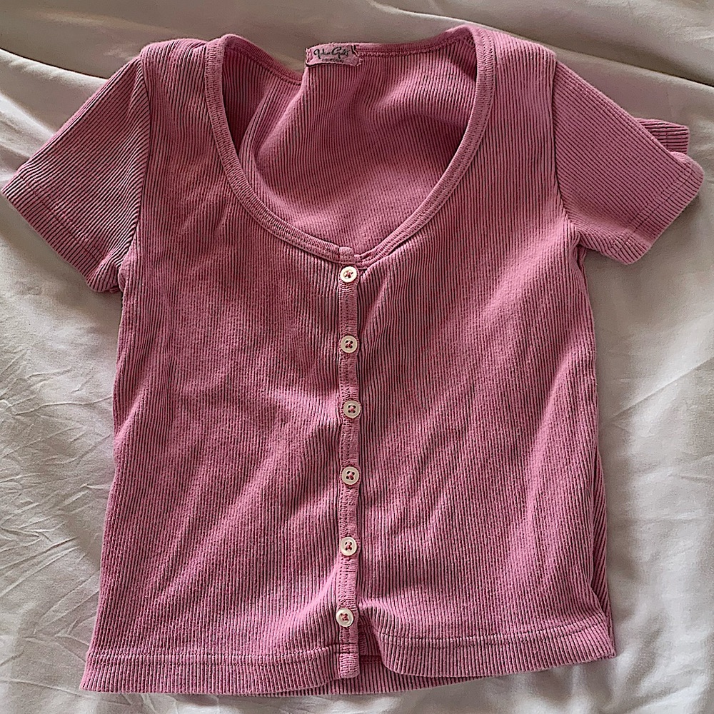 Cute pink crop top from PacSun!